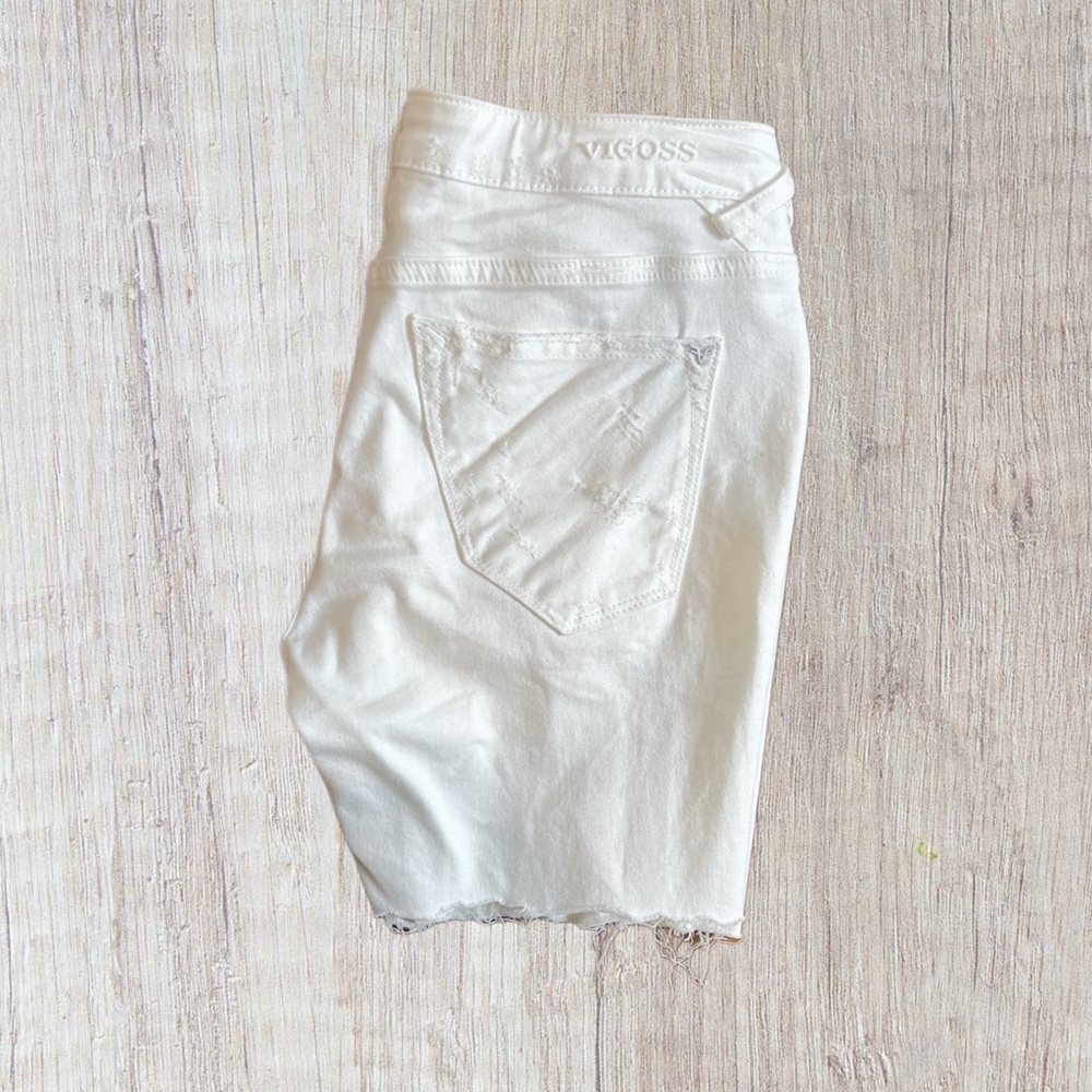 VIGOSS “The Thompson Tomboy” White Distressed Bermuda Denim Shorts Size 27 - Picture 3 of 7